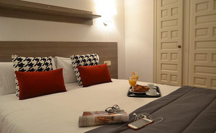 Residence Andorra Alba El Tarter, El Tarter, Double Bedroom 2